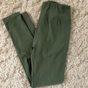 Lularoe Solid Army Green Leggings